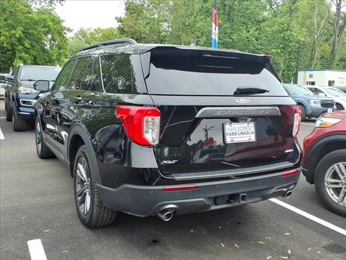 Agate Black Metallic 2023 Ford Explorer XLT