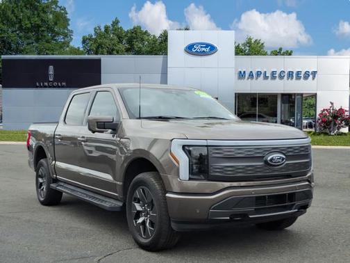 2023 Ford F-150 Lightning LARIAT