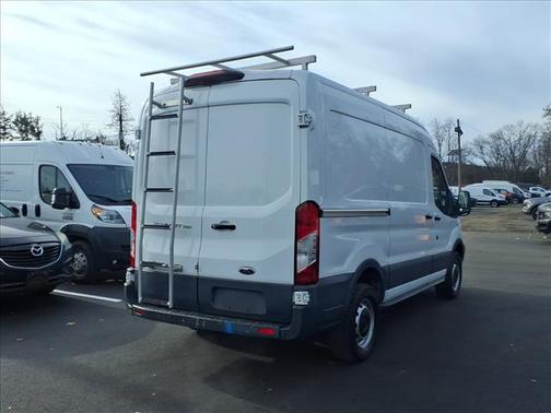 2018 Ford Transit-250 130 WB Medium Roof Cargo