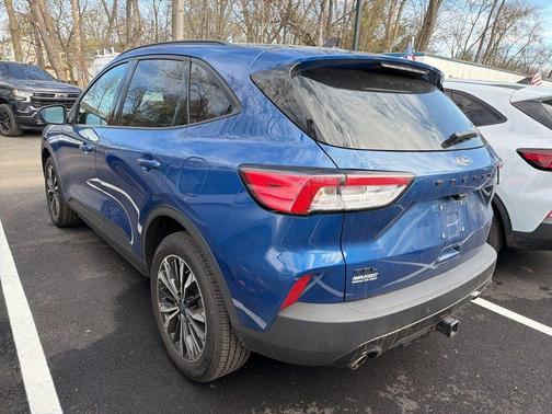 Atlas Blue Metallic 2022 Ford Escape SEL