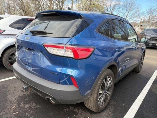 Atlas Blue Metallic 2022 Ford Escape SEL