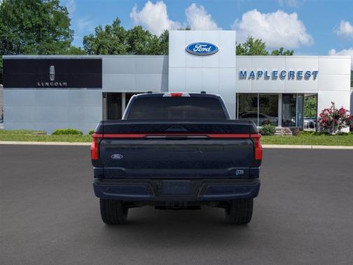 2025 Ford F-150 Lightning Platinum