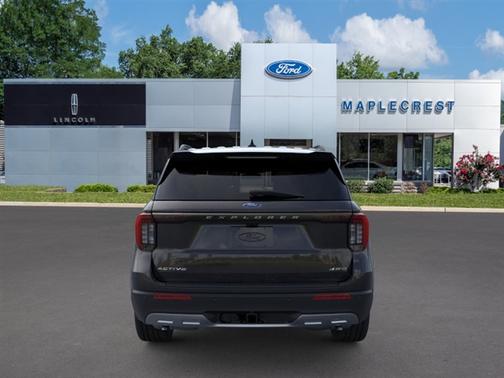 Agate Black Metallic 2026 Ford Explorer Active