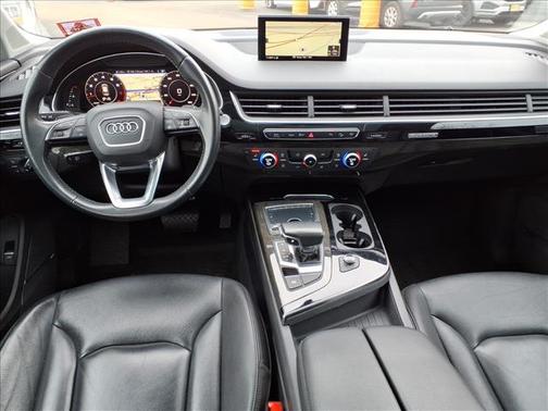 2019 Audi Q7 55 Premium