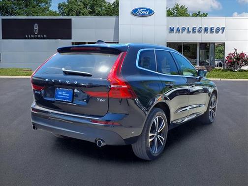 Onyx Black Metallic 2019 Volvo XC60 T6 Momentum