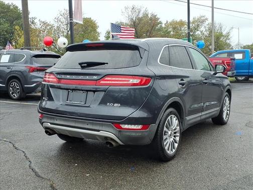 2015 Lincoln MKC Base