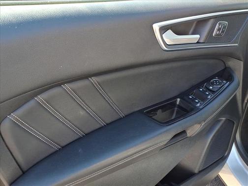 Ingot Silver 2018 Ford Edge Sport