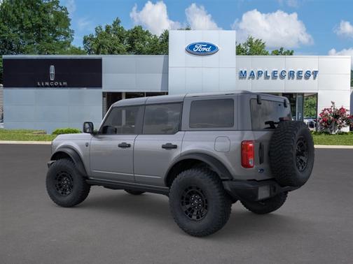 Carbonized Gray Metallic 2026 Ford Bronco Big Bend