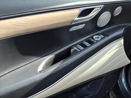 2023 Genesis GV80 2.5T