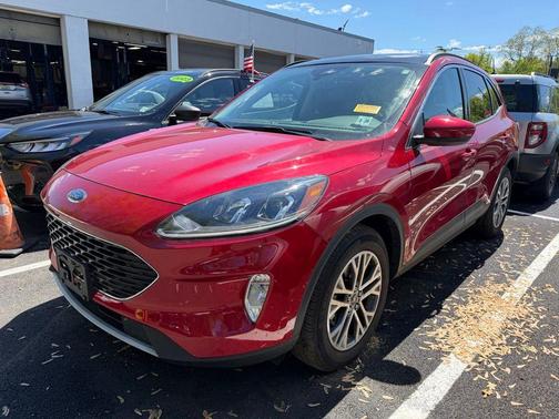 Red Metallic 2022 Ford Escape SEL