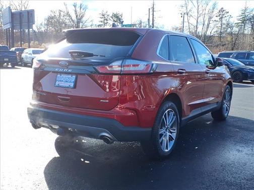 2024 Ford Edge Titanium