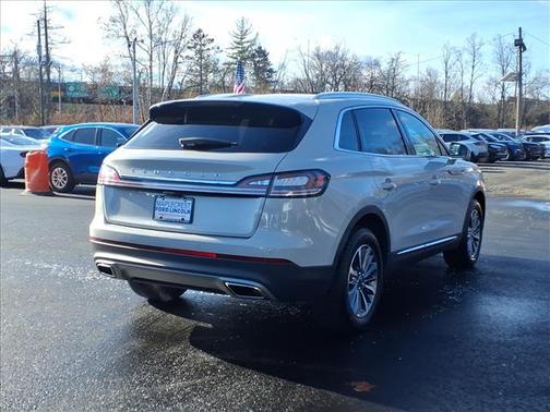 2022 Lincoln Nautilus Standard