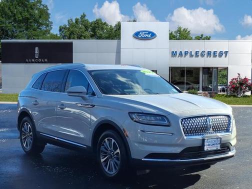 2022 Lincoln Nautilus Standard