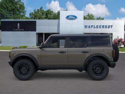Gray 2026 Ford Bronco Badlands