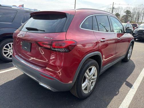 2021 Mercedes-Benz GLA 250 Base 4MATIC