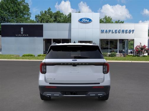 Space White Metallic 2026 Ford Explorer Active
