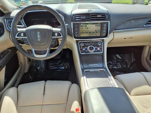 2017 Lincoln Continental Reserve