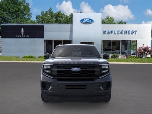 Agate Black Metallic 2026 Ford Expedition Max Active