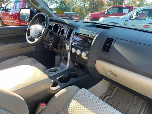 2011 Toyota Tundra Grade