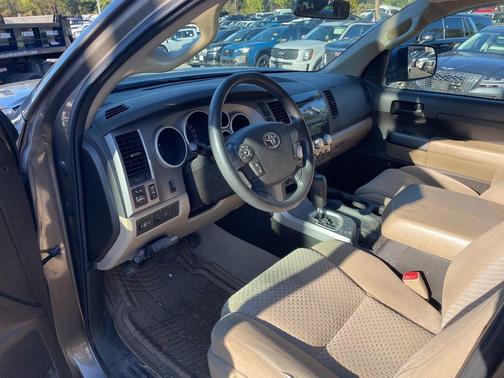 2011 Toyota Tundra Grade