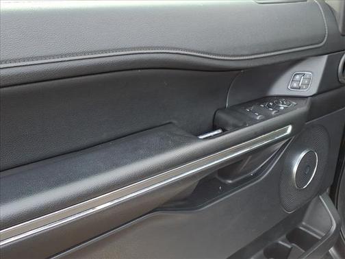 2020 Ford Expedition Max XLT