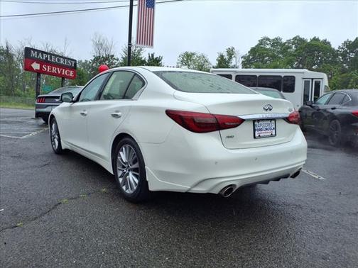 2022 INFINITI Q50 LUXE