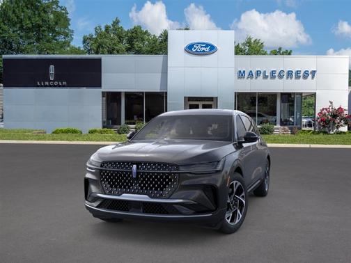 Infinite Black Metallic 2026 Lincoln Nautilus Premiere