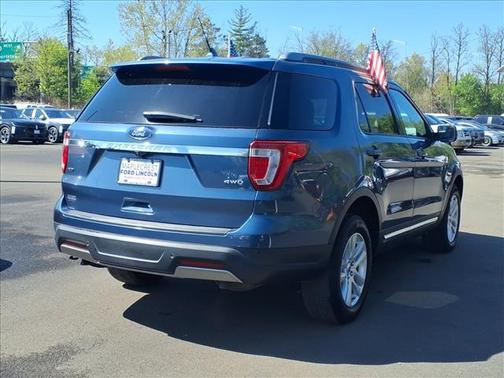Blue Metallic 2019 Ford Explorer XLT