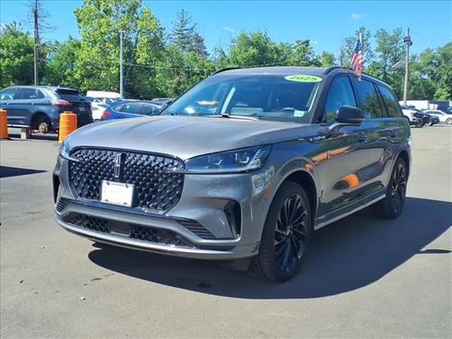 Gray Metallic 2025 Lincoln Aviator Reserve AWD