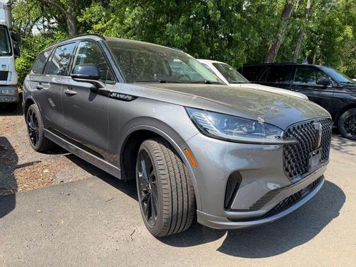 Gray Metallic 2025 Lincoln Aviator Reserve AWD