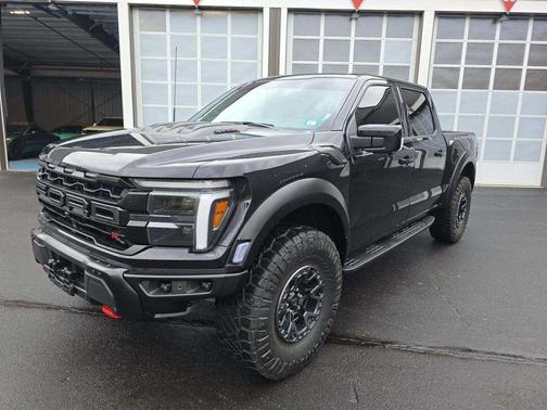 Black Metallic 2024 Ford F-150 Raptor