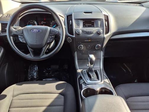 2016 Ford Edge SE