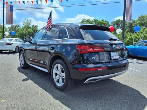 2018 Audi Q5 2.0T Tech Premium