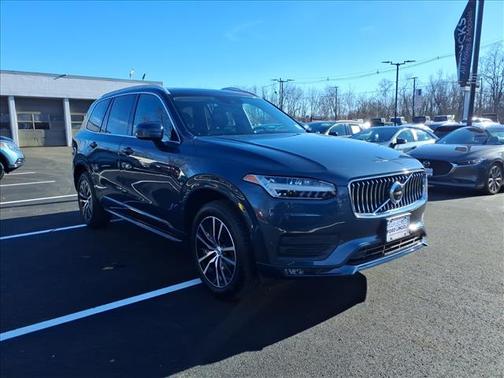 2020 Volvo XC90 T5 Momentum 7 Passenger