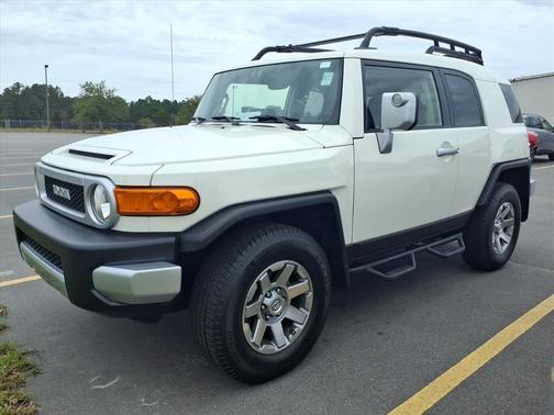 2014 Toyota FJ Cruiser Base
