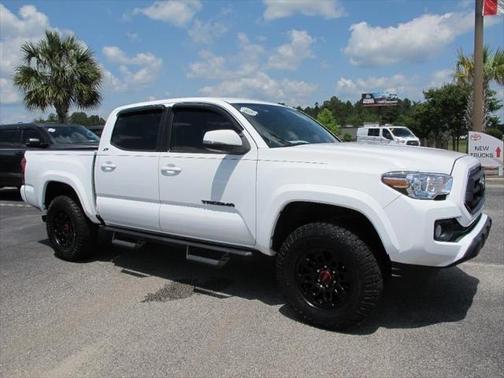2022 Toyota Tacoma SR5