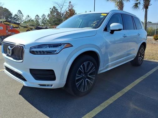 2021 Volvo XC90 T5 Momentum