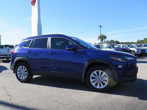 2024 Toyota Corolla Cross LE