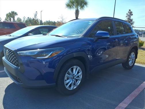 2024 Toyota Corolla Cross LE