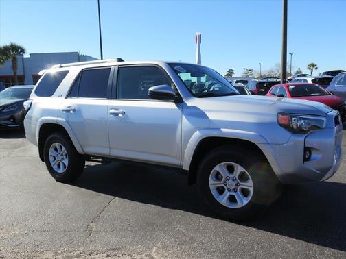 2024 Toyota 4Runner SR5