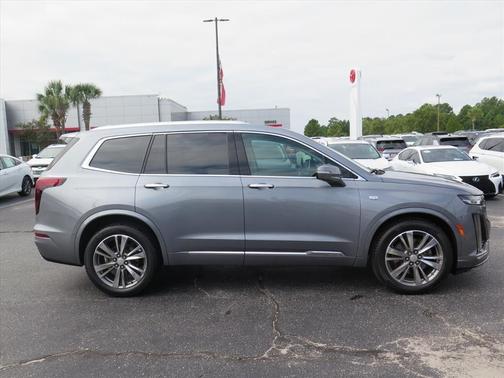 2021 Cadillac XT6 Premium Luxury FWD