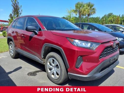 2022 Toyota RAV4 LE