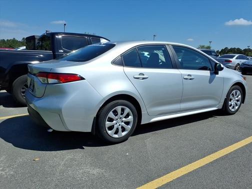 Classic Silver Metallic 2025 Toyota Corolla LE
