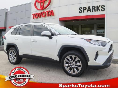 2021 Toyota RAV4 XLE Premium