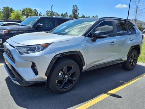 2019 Toyota RAV4 Hybrid SE