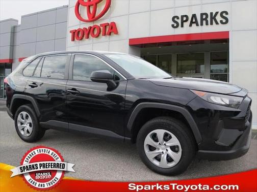 2022 Toyota RAV4 LE