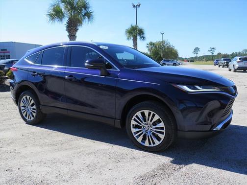 2023 Toyota Venza XLE