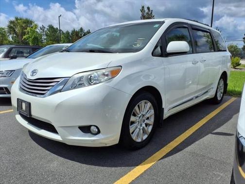 2015 Toyota Sienna XLE Premium