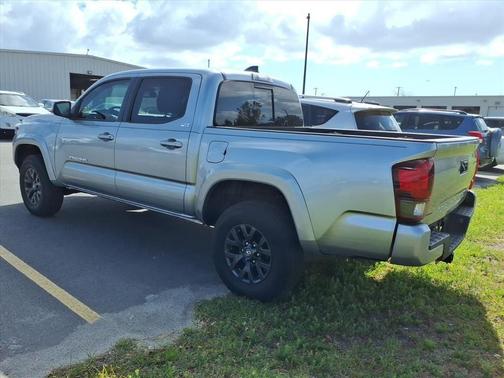 2022 Toyota Tacoma SR5