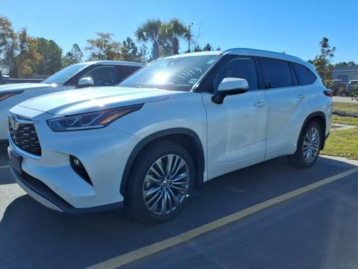 2021 Toyota Highlander Platinum